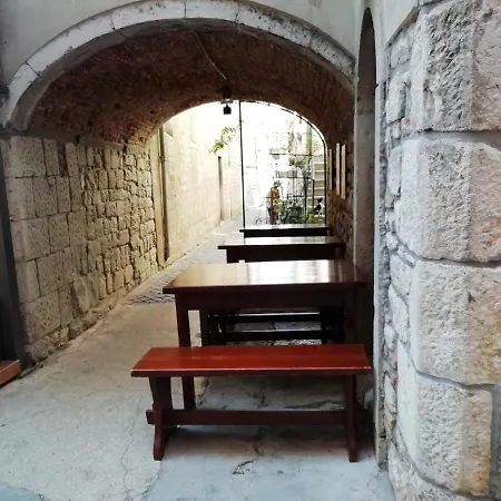 Πανσιόν - Centar